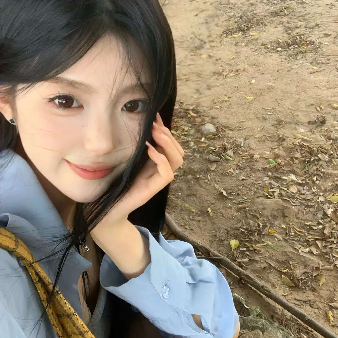 艾米丽·布莱尔的秘密